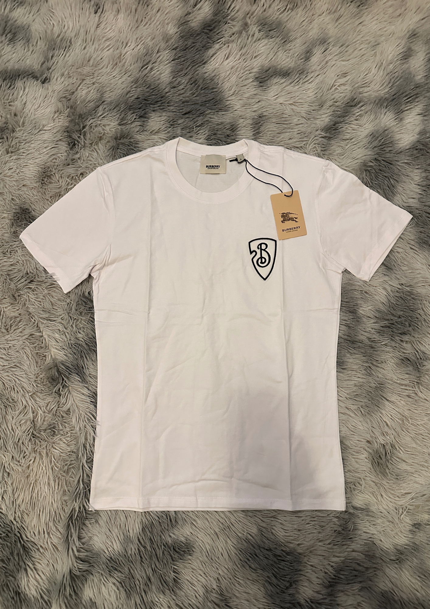 BURBERRY BORDADA