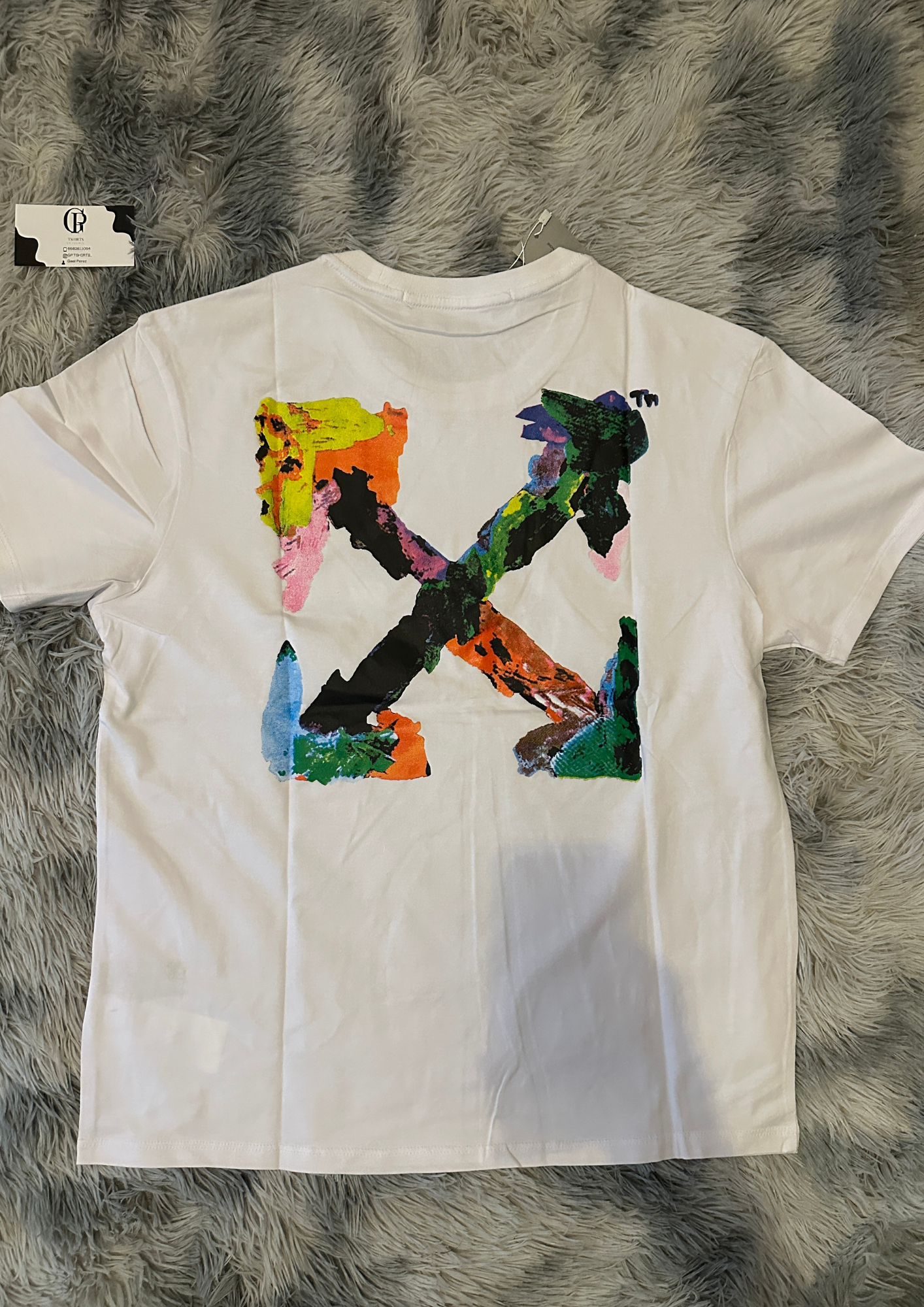 OFF WHITE